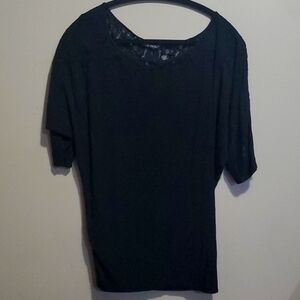 Guess top size medium